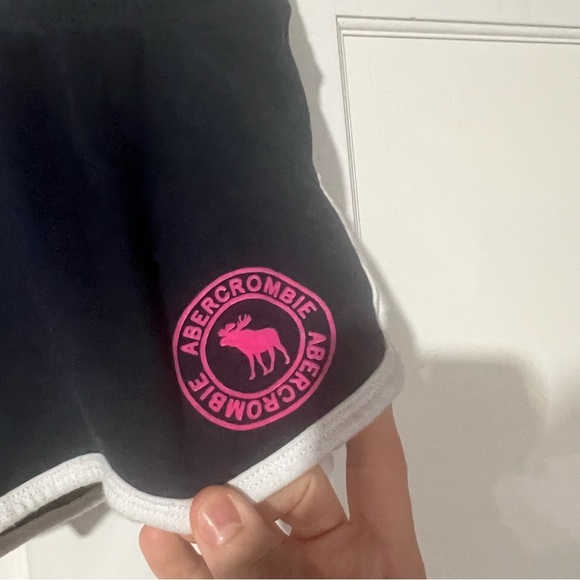 ABERCROMBIE AND FITCH GIRLS SHORTS NAVY BLUE WHITE SIZE 11/12 - Picture 2 of 4